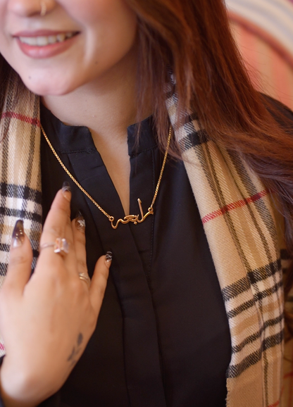 Beautiful Customized Name Necklace (RO1)
